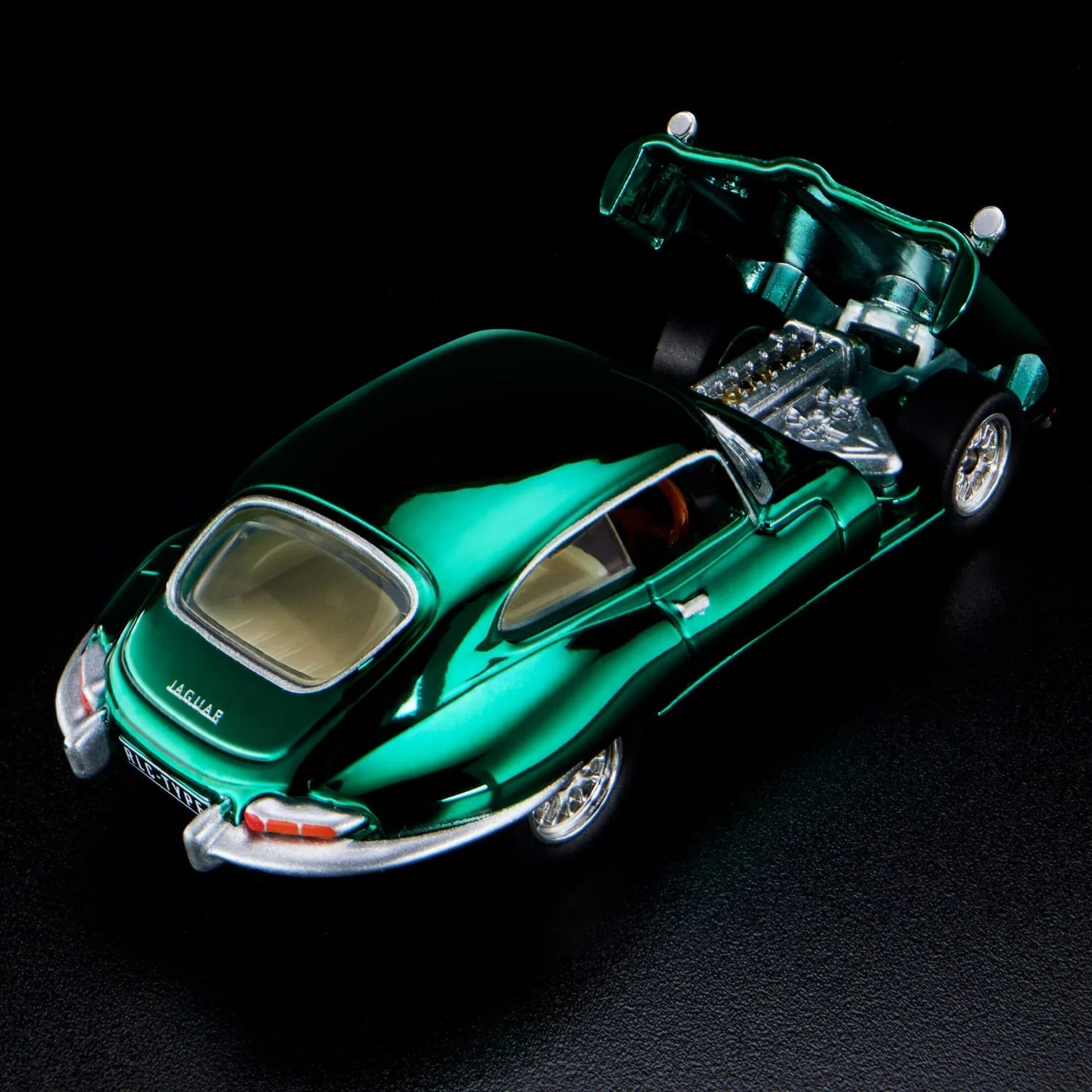 Jaugar E-Type RLC