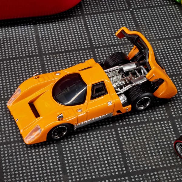Hot Wheels Elite 64 McLaren M6GT - Harla Hotwheels Diecast 