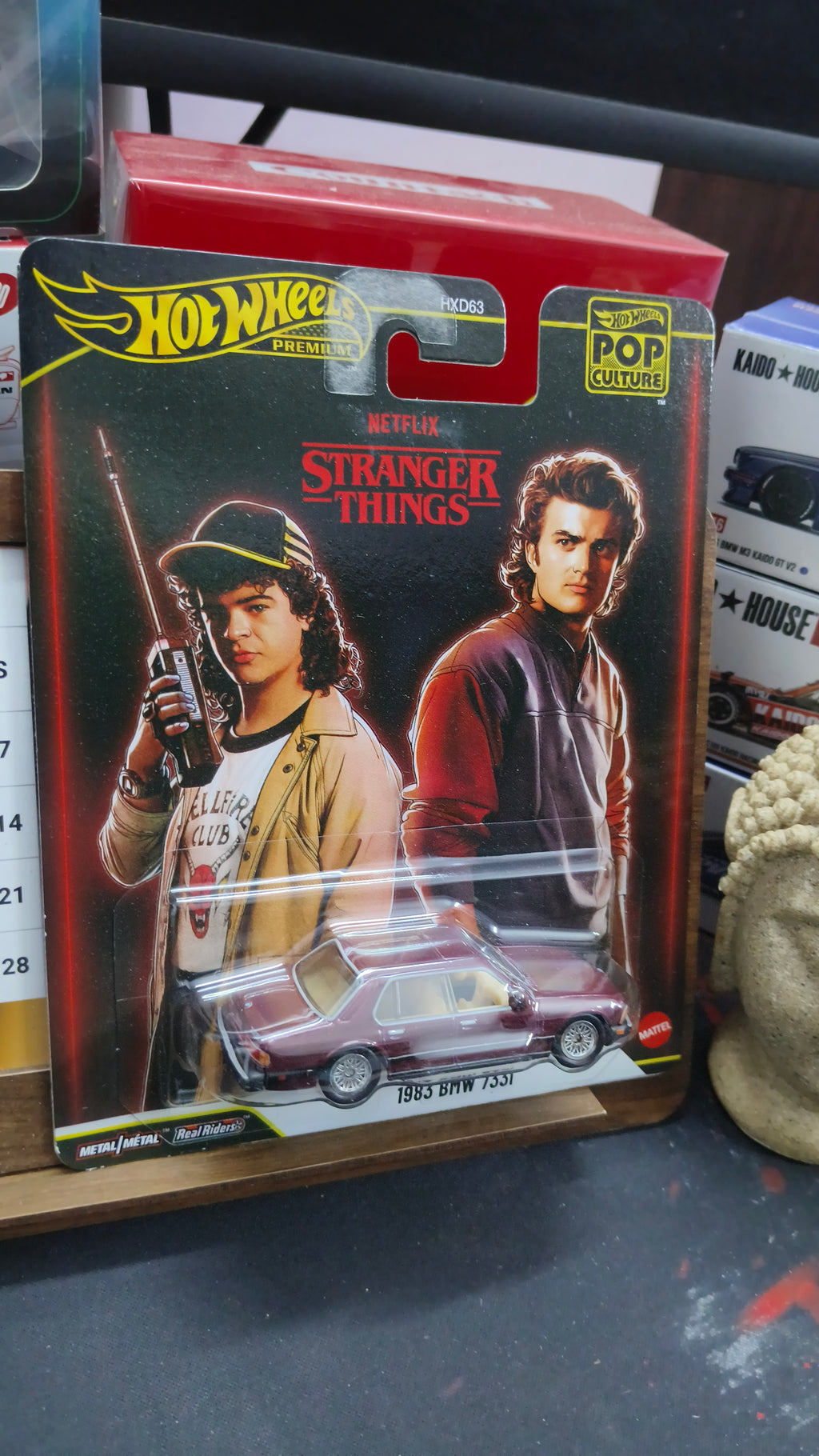 Hot Wheels Stranger Things 1983 BMW 733i (USA Cards) - Harla Hotwheels Diecast 