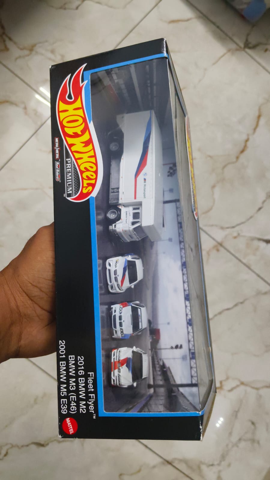 Hot Wheels Premium BMW Display Diecast Collection 4-Pack 1:64 - Harla Hotwheels Diecast 