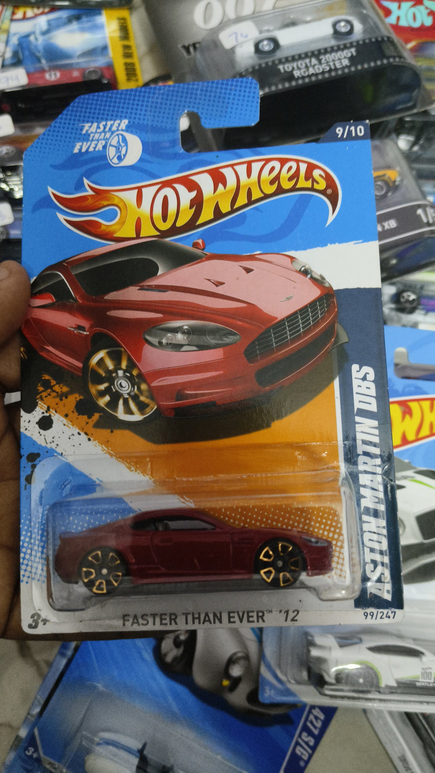 Hot Wheels Aston Martin DBS Hotwheels Mainline's (Imported)