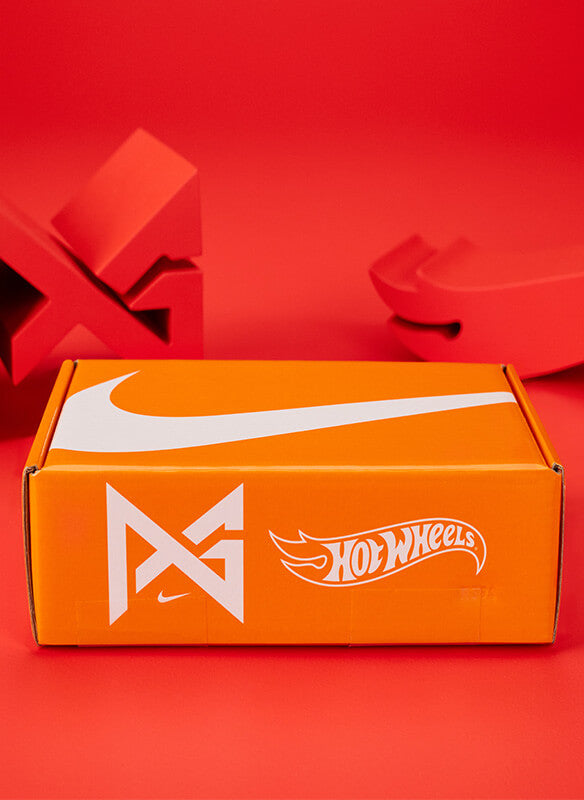 Hot Wheels X Nike Collaboration Car (Pre-order) Eta april 1st week - Harla Hotwheels Diecast 
