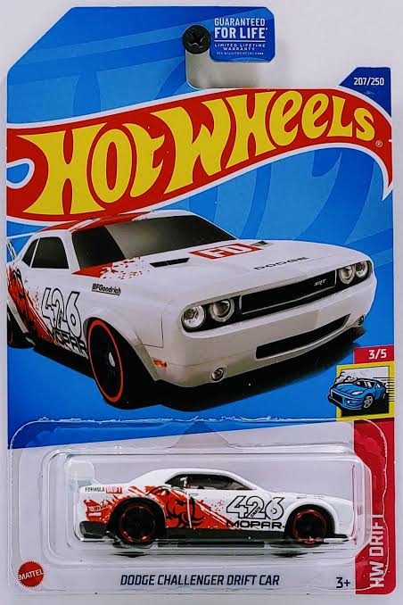 (Pre-order) Hot Wheels Dodge Challenger Drift - White