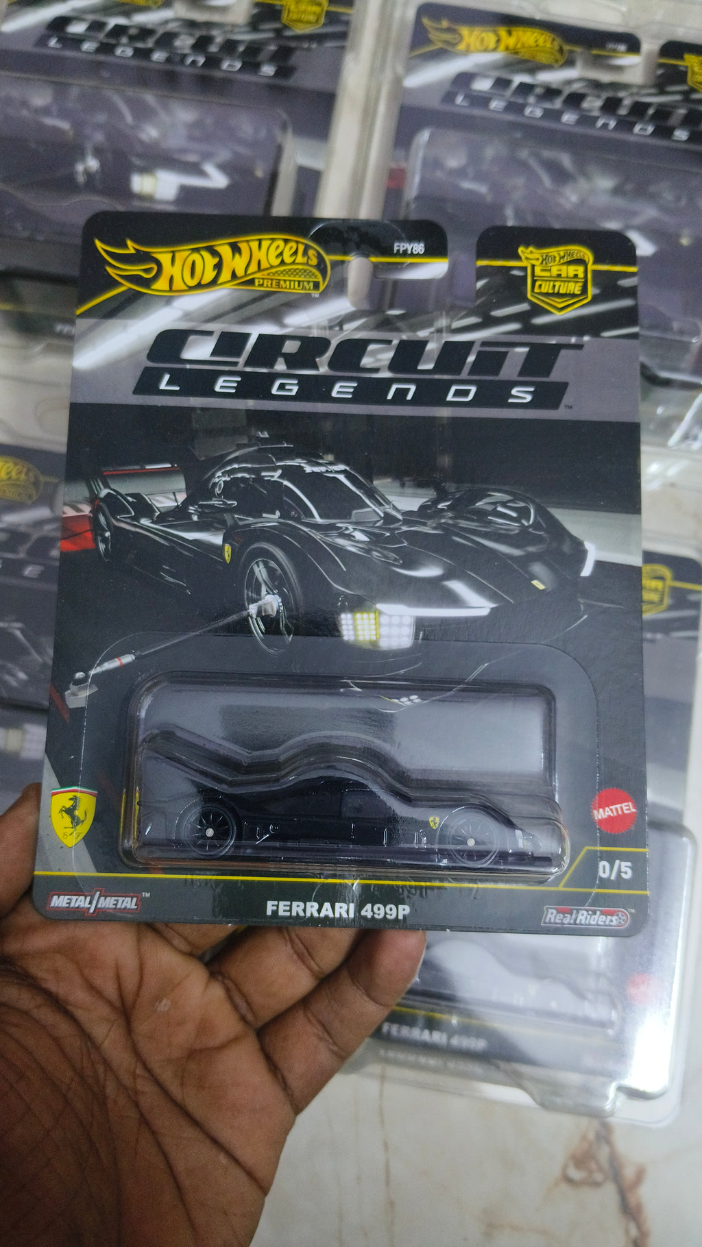 Hot Wheels Circuit Legends Ferrari CHASE with Protector - Harla Hotwheels Diecast 
