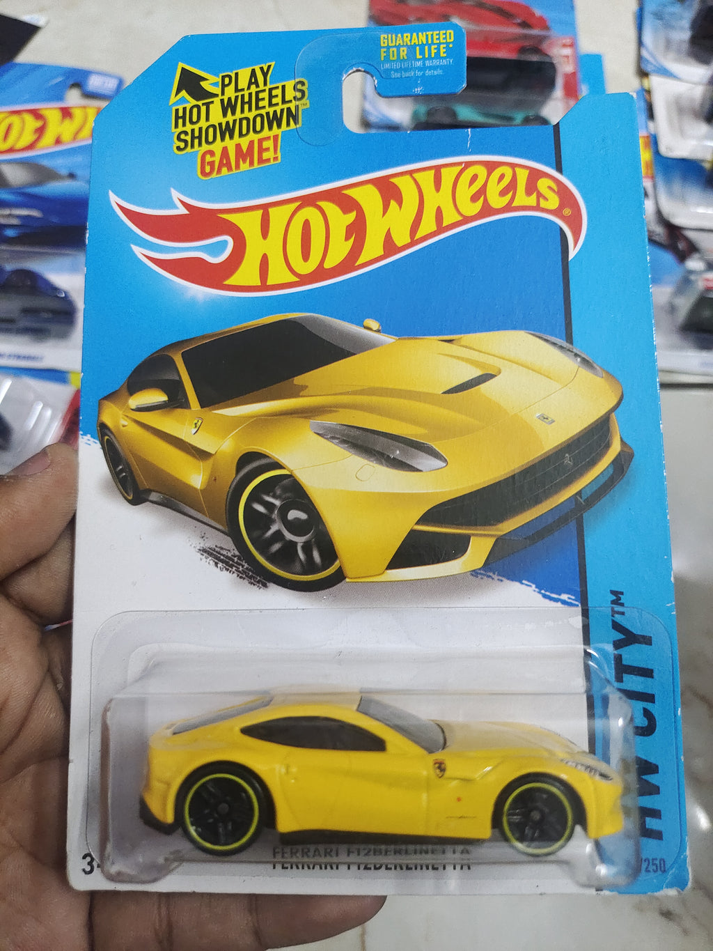 Hot Wheels Ferrari Ferrari F12 Berlinetta USA IMPORTS (2013 Year card) - Harla Hotwheels Diecast 