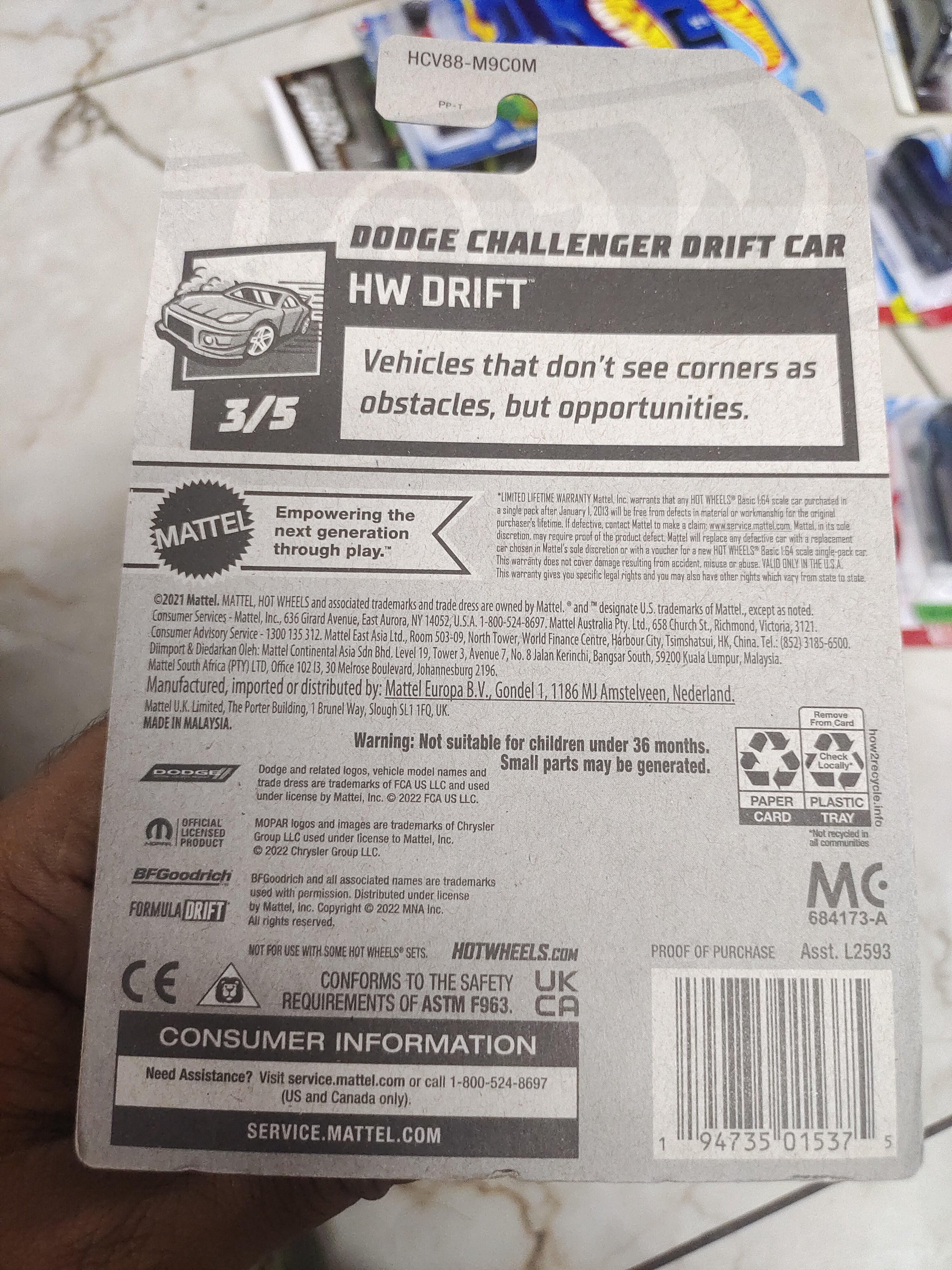 Hot Wheels Dodge Challenger Drift Car check card condition in pics (Usa imports) - Harla Hotwheels Diecast 