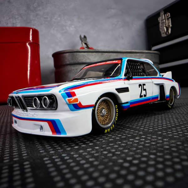Hot Wheels® Elite 64 1975 BMW 3.0 CSL RACE (Pre-order) - Harla Hotwheels Diecast 